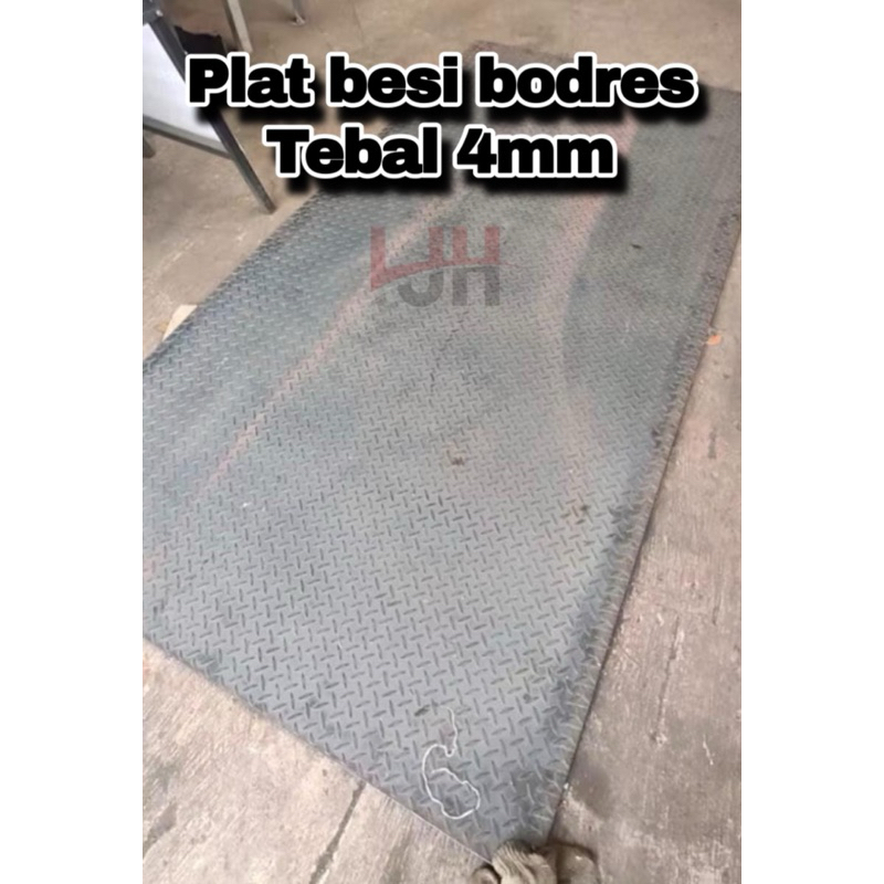 Plat besi bodres tebal 4mm. plate bodres timbul asli. ukuran mulai dari 10x122