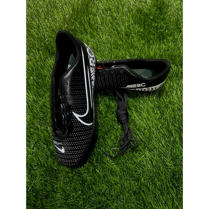 sepatu futsal anak SD SMP