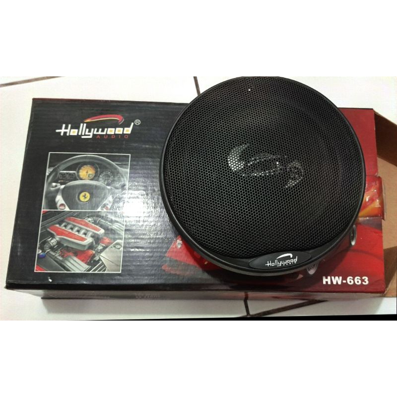speaker mobil merk hollywood