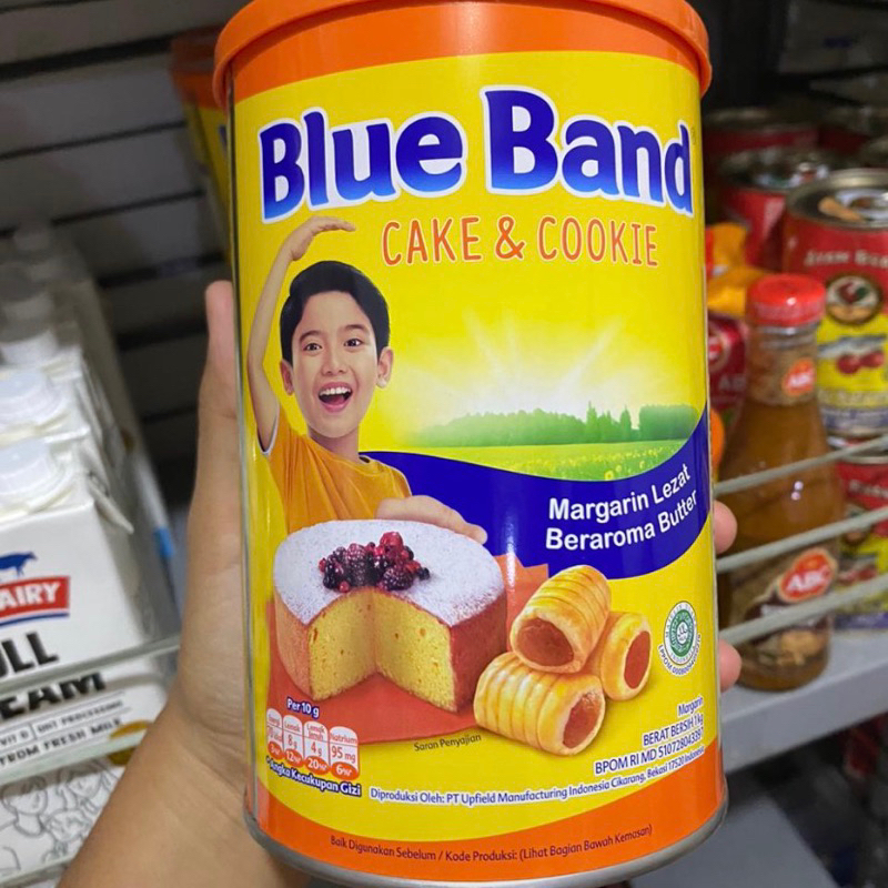 

BLUE BAND CAKE & COOKIE 1KG EXP JULI 2025