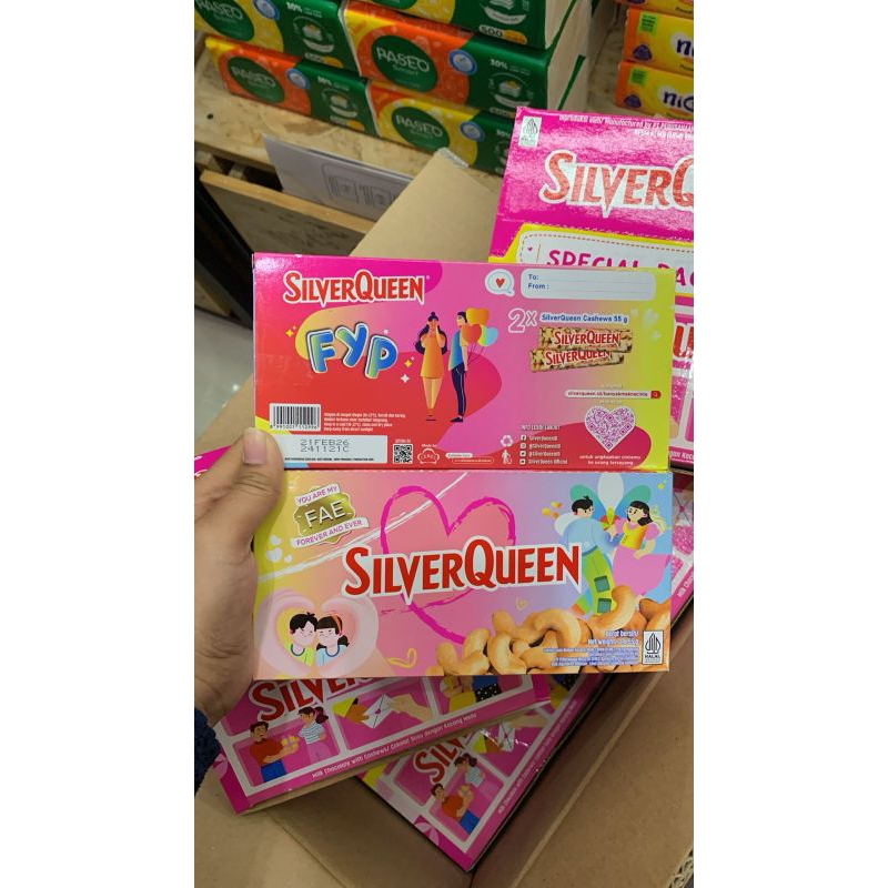 

SILVERQUEEN CASHEWS 55 GR