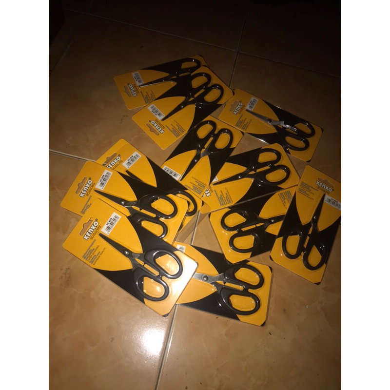 

Gunting kecil ( 1 Pack )