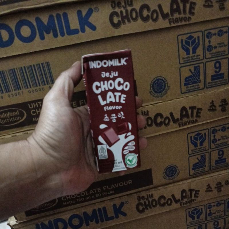 

INDOMILK 180ML 1 KARTON @ 30PCS