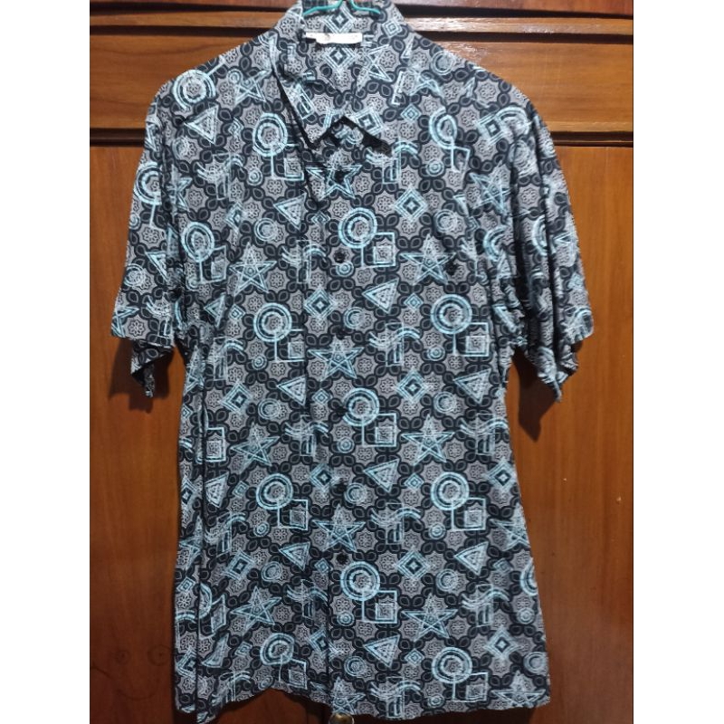 (PRELOVED) KEMEJA BATIK BIRU PRIA BATIK KERIS