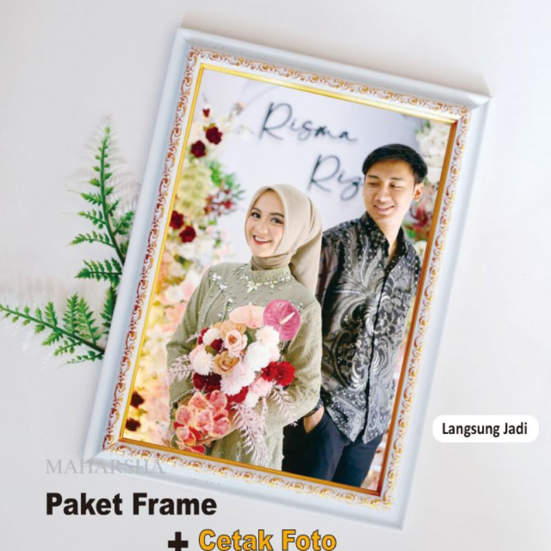 Bingkai Frame Putih dan Cetak Foto 10R 12R 16R Langsung Jadi