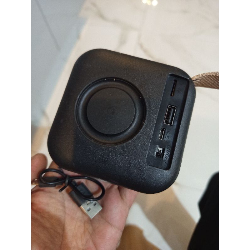 SPEAKER PORTABLE MUSIK BOX PEMANGGIL BURUNG RUAK RUAK SUARA PANGGILAN BURUNG SAWAH KOSONGAN TANPA MP