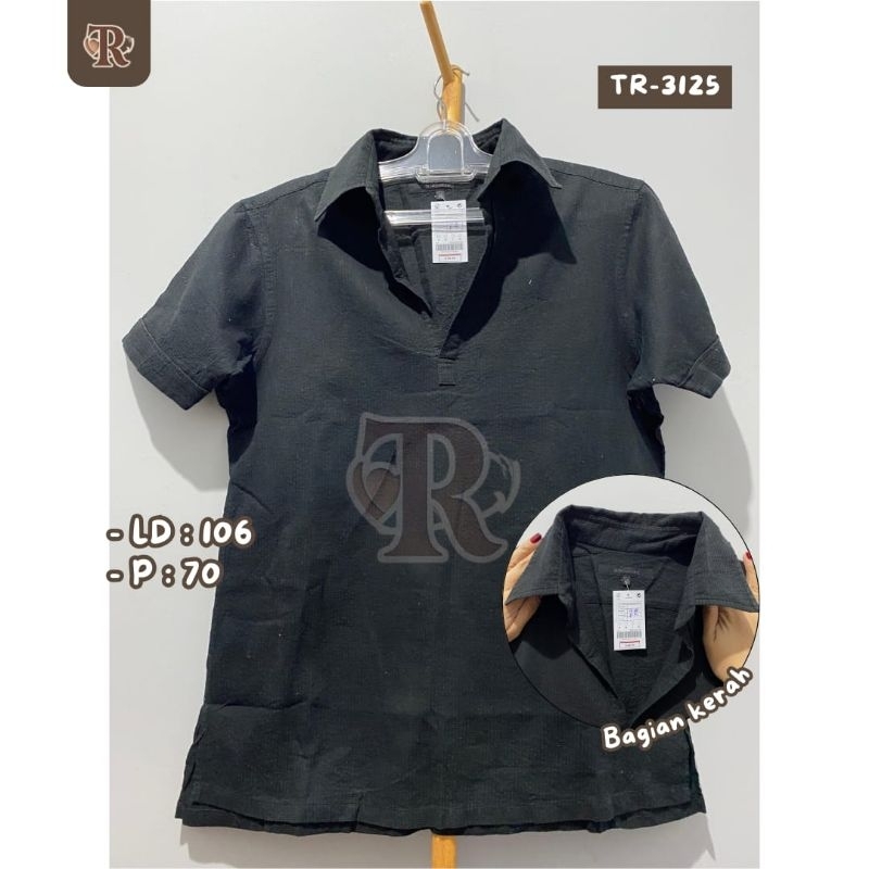 Kemeja V Neck Pria Hitam Polos TR3125