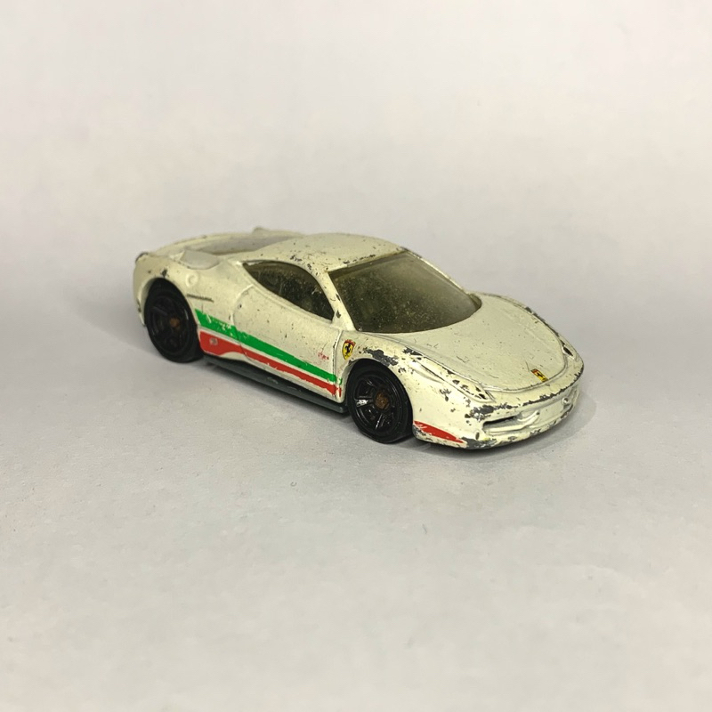 Hot Wheels Ferrari 458 Italia Putih Loose