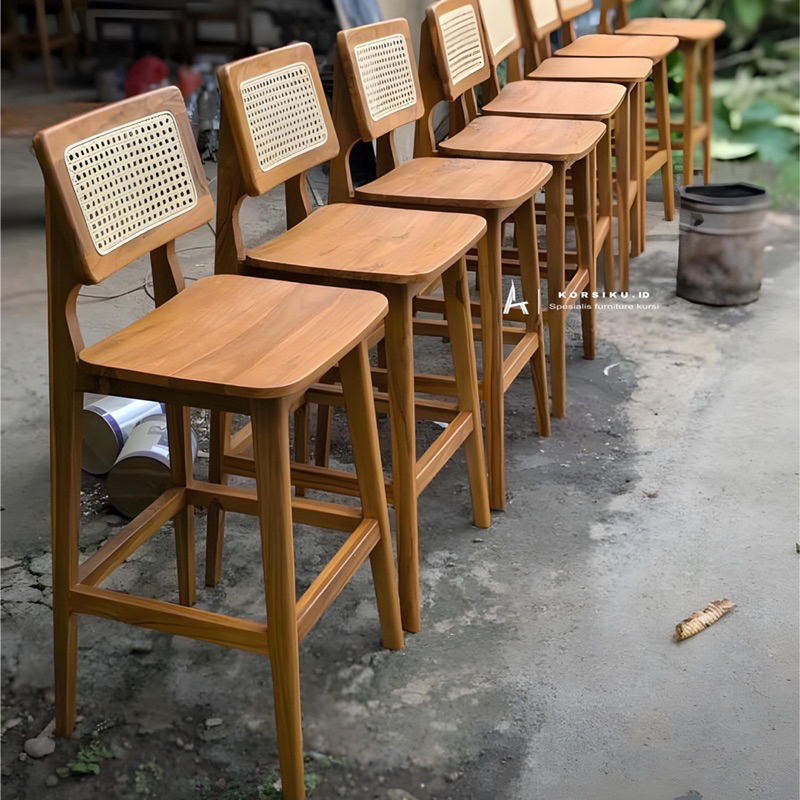 Kursi bar kayu kursi bar rotan kursi bar cafe kursi bar kayu jati minimalis