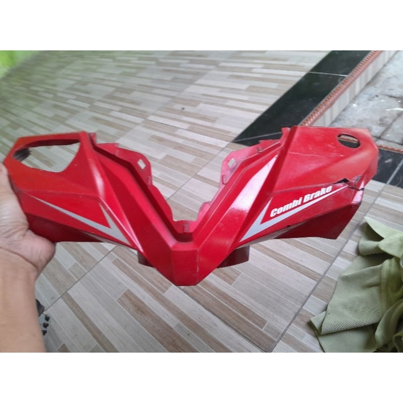 batok lampu depan beat fi 2018 bekas pecah