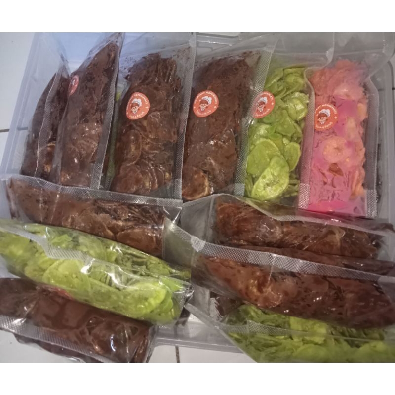 

3 pouch kripik pisang coklat lumer 3x80gr