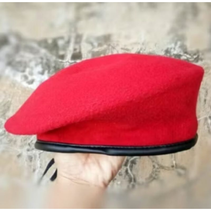 BARET TNI AD STANDAR MILITER POLRI BERKUALITAS BARET BIRU MERAH HITAM DAN NAVY
