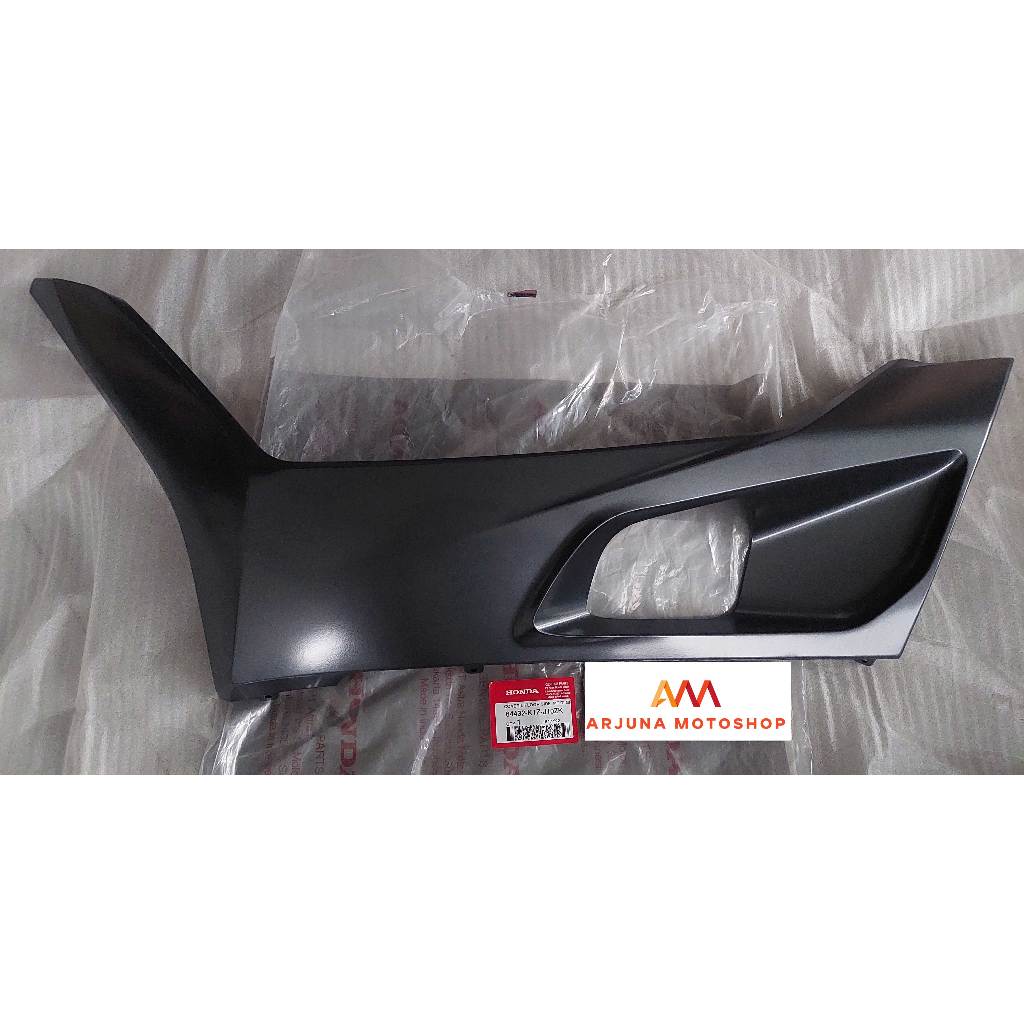 Cover Pijakan Kaki Kiri Grey HONDA PCX 160 K1Z 64432K1ZJ10ZK