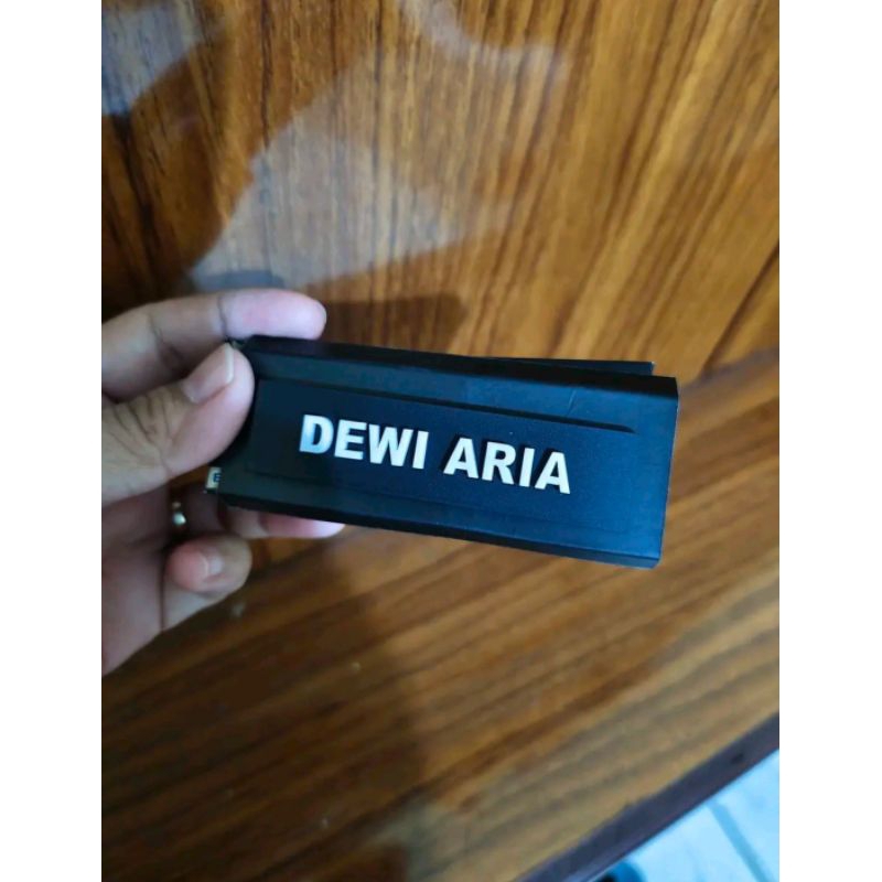 

PAPAN NAMA TIMBUL NAME TAG PAPAN NAMA NAME TAG HURUF TIMBUL plastik
