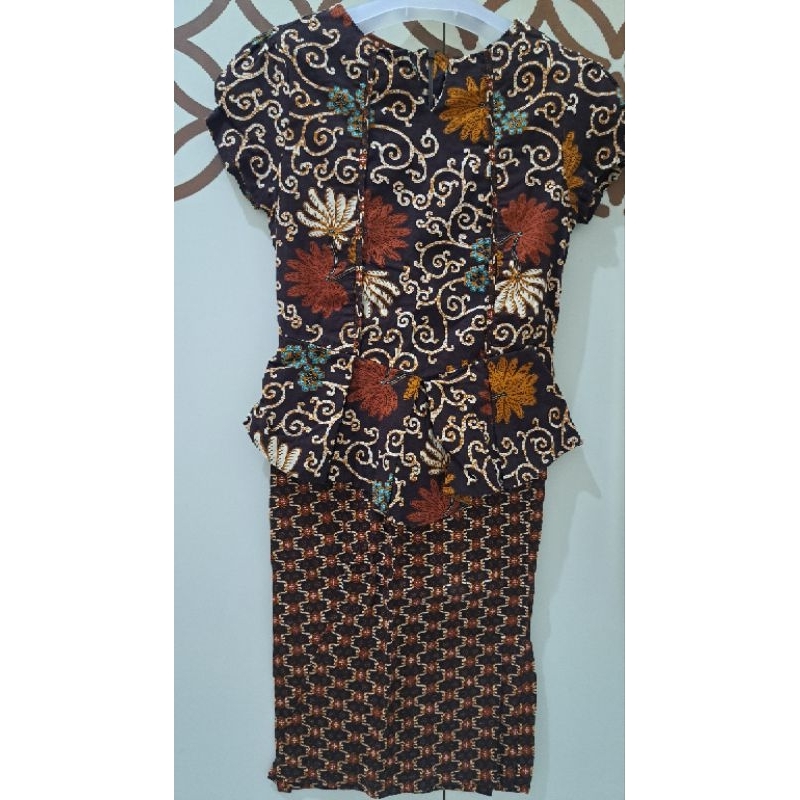 Preloved Dress Batik Peplum