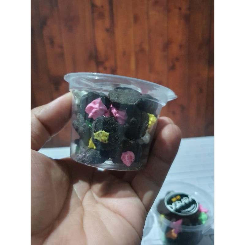 

kuekeringcoklat/camilanunik/camilan2000an/snack2000an