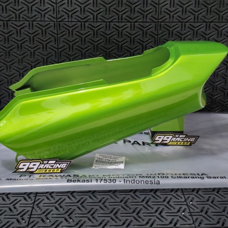 Body Belakang Ninja R SS Hijau Metalik Original Kawasaki