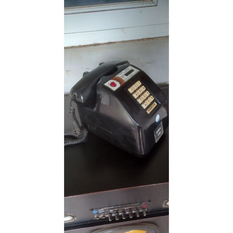 telephone koin jadul antik