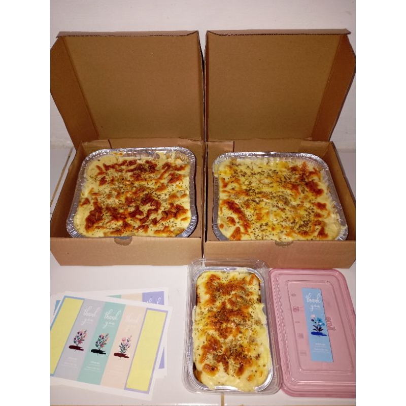 

Maccaroni Brulee Small ukuran 15x10