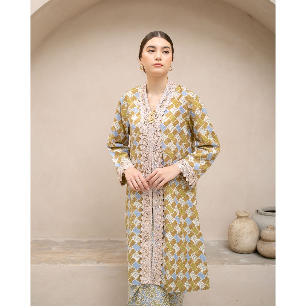 Adara Batik Set - Atasan Batik Wanita Atasan dan Rok Batik Lilit