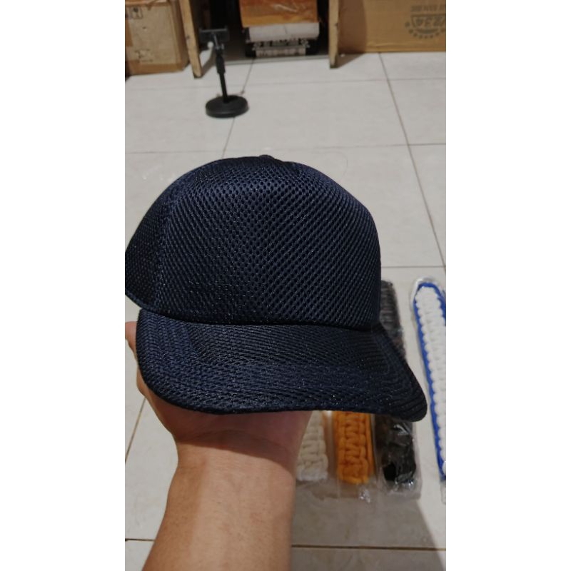Topi jaring  polos biru dongker