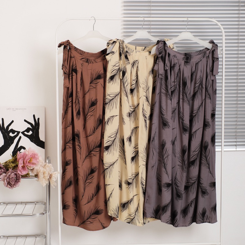 Daster Batik Tali Pundak Rayon Jumbo Busui Motif Bulu