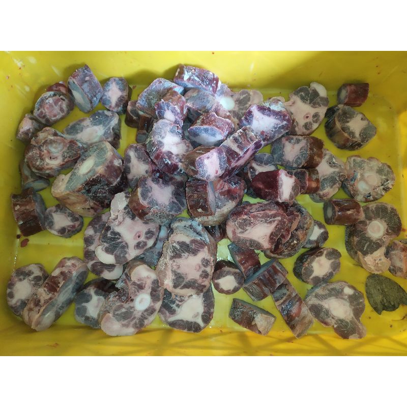 

buntut sapi lokal/allcut