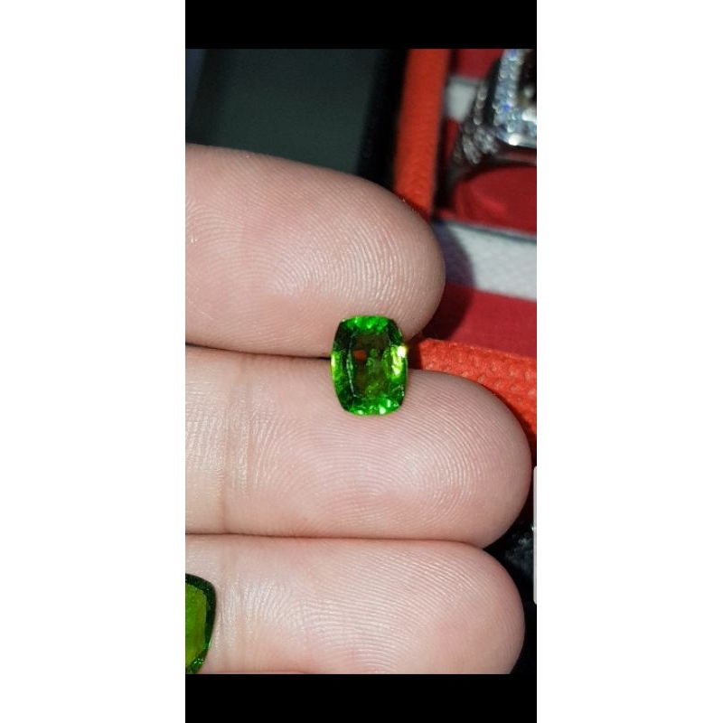 BATU PERMATA NATURAL CHROME DIOPSIDE 100% BATU ASLI NATURAL 02