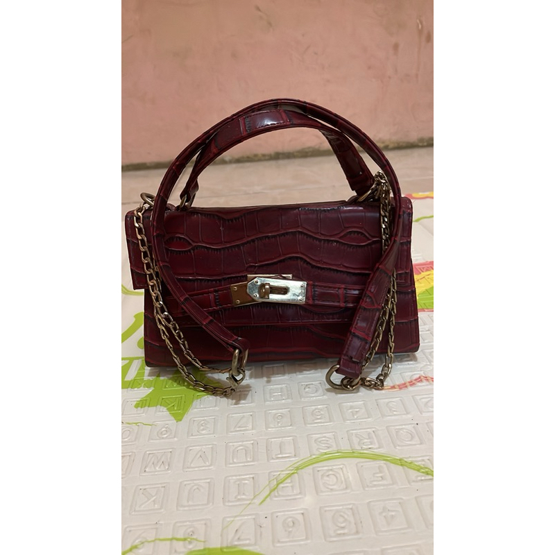 Tas motif ular maroon second