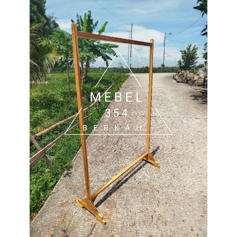 BIG PROMO GANTUNGAN BAJU KAYU GAWANG BAJU