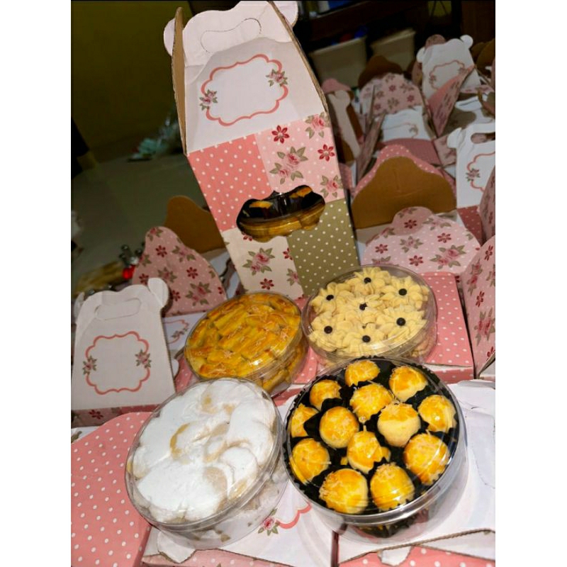 

Hampers kue kering