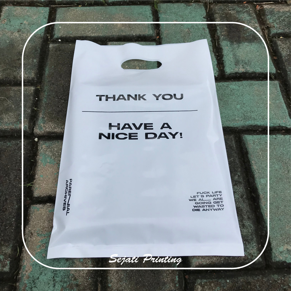 

(Isi 100 pcs) Sablon Plastik PE Kotak Tebal Ukuran 25cm x 35cm - SEJATI PRINTING