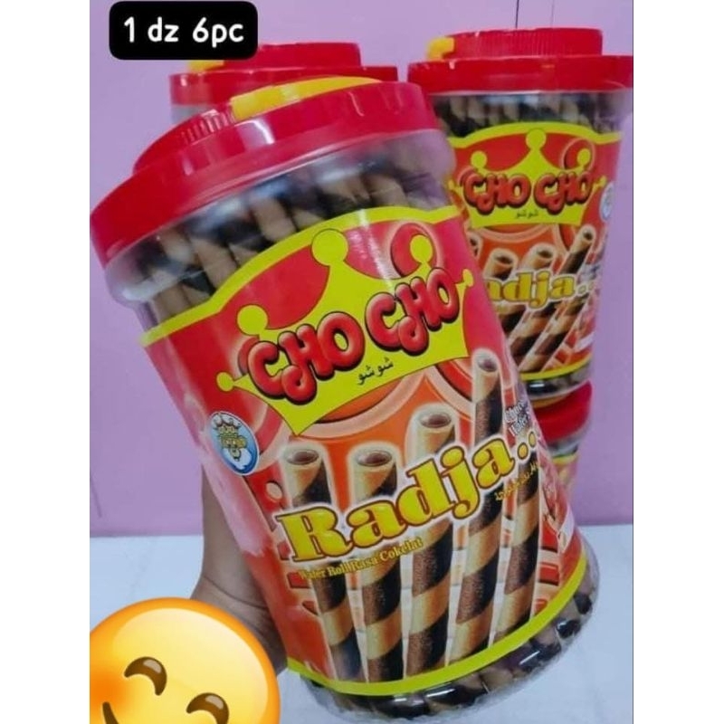 

Cho-Cho Radja | Wafer Roll Rasa Cokelat Kemasan Toples 670gr