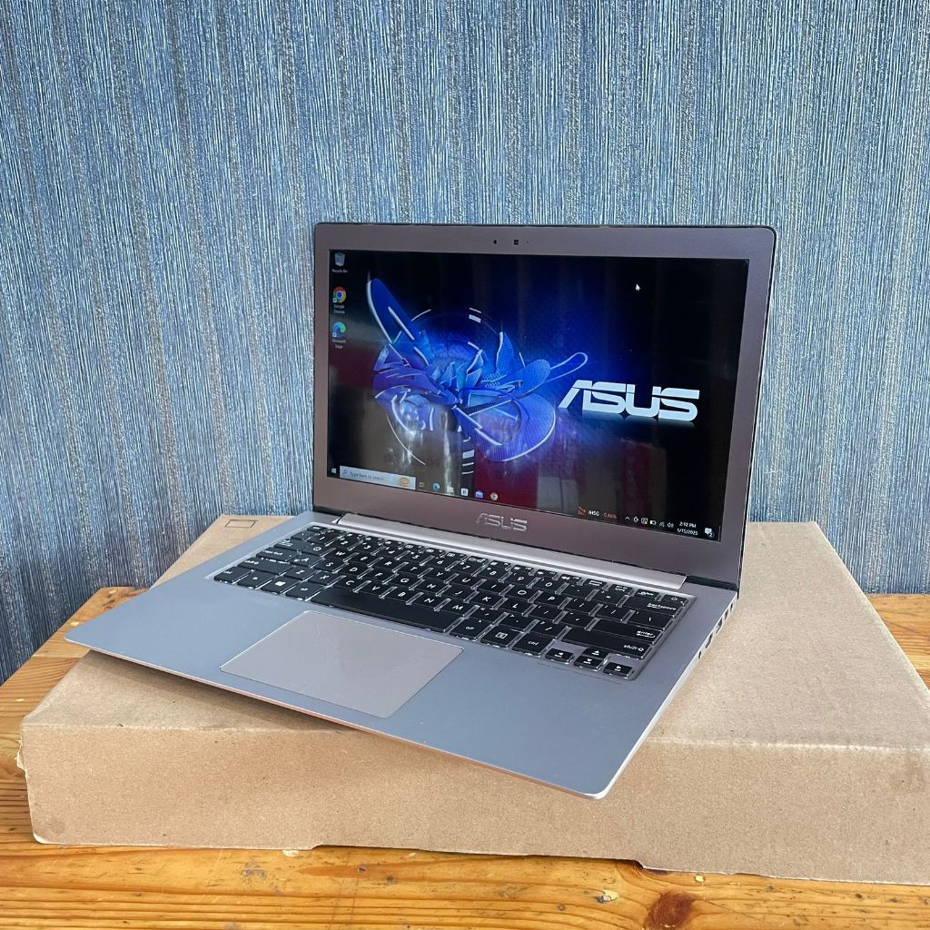 Laptop Slim, Asus Zenbook UX303LN / Core i7-4510U / #Backlight / #DUALVGA / Seri Baru, Ngebut, Super