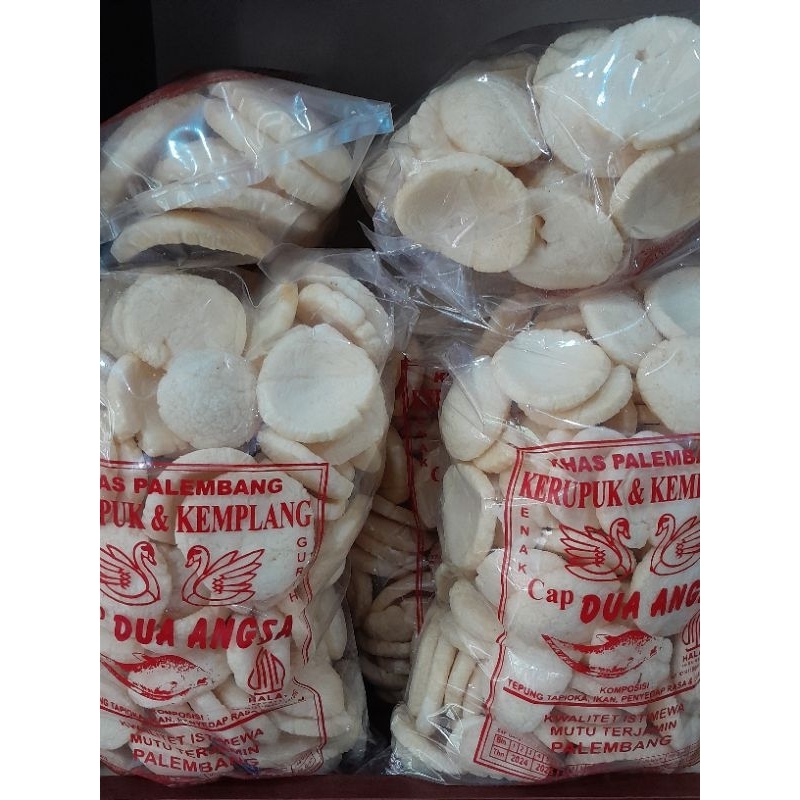 

Kemplang Bulat Sedang Kakap Cap Dua Angsa Khas Palembang 250 Gram & 500 Gram