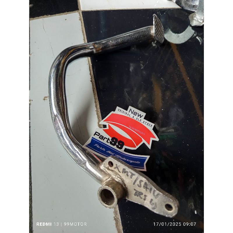 pedal pijakan rem belakang suzuki trs original