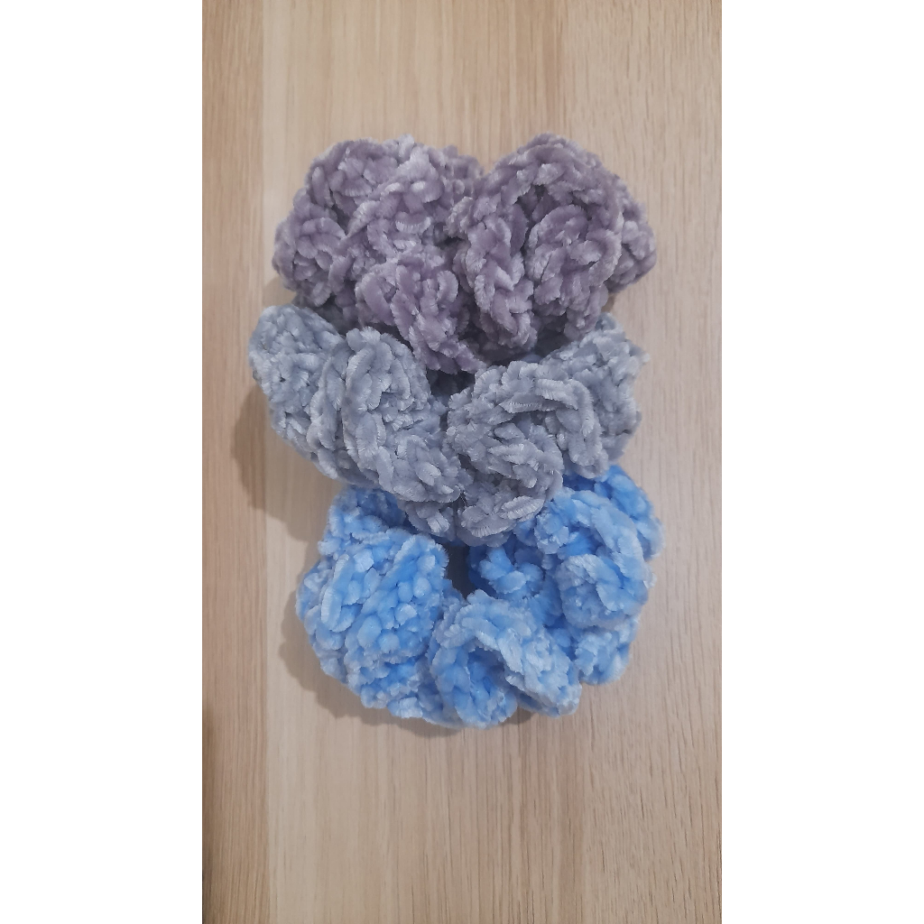 SCRUNCHIES VELVET RAJUT / IKAT RAMBUT WANITA