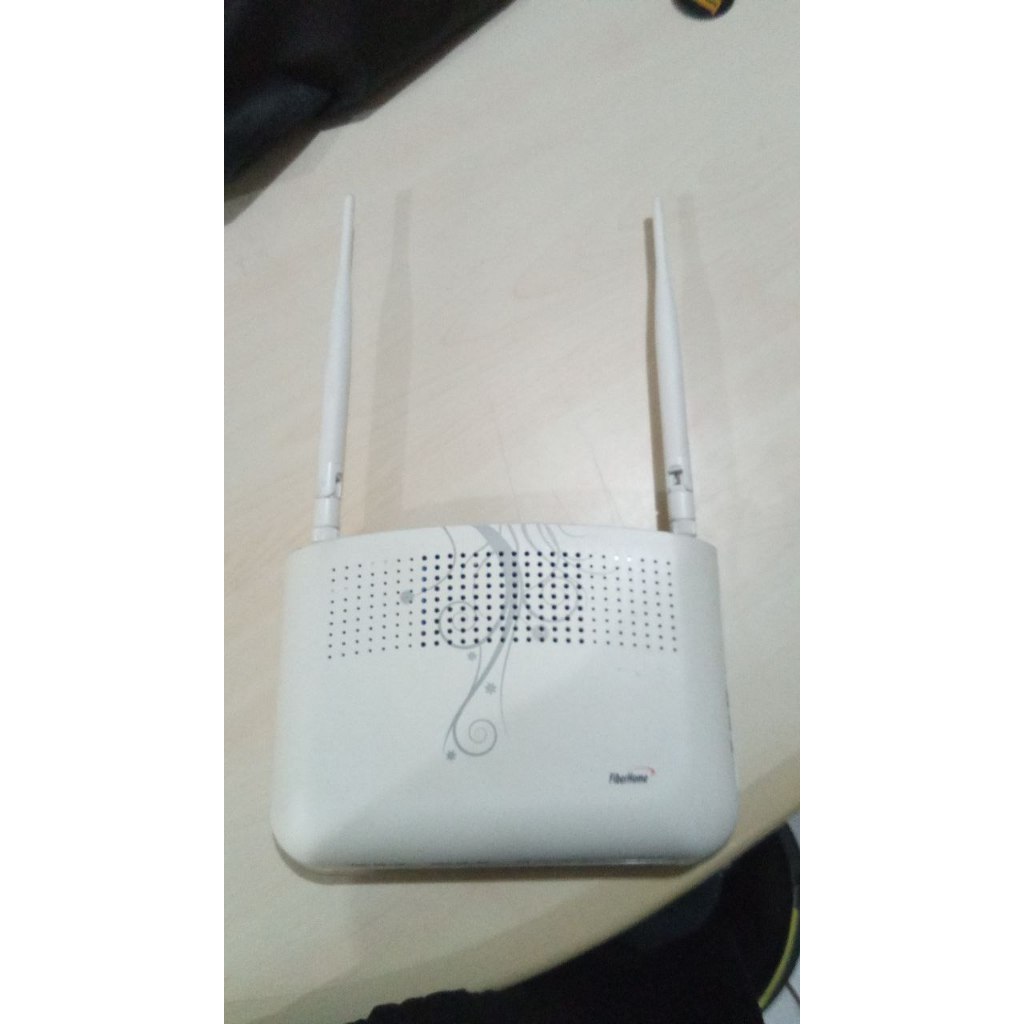 Modem Router FIBERHOME AN5506-04 fs