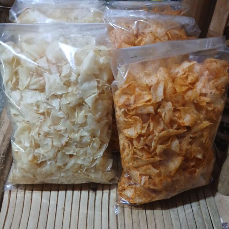 

KERIPIK SINGKONG/PIKDA/CASAVA/QETELA gurih/pedas /asin