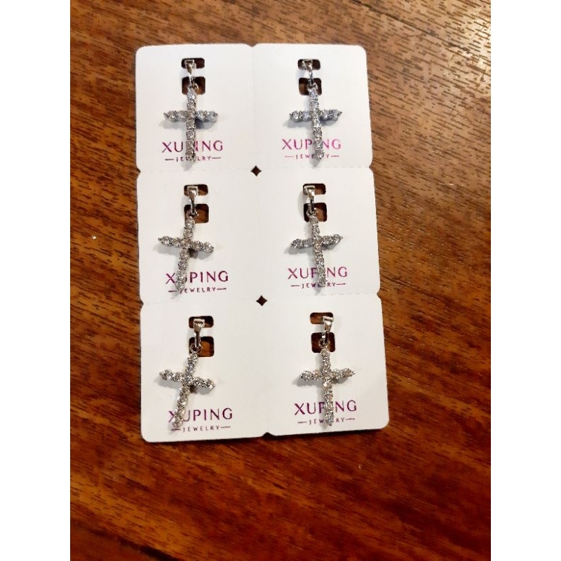 Mainan Kalung Salib Silver / Mainan Kalung Salib Chrome Emas Putih