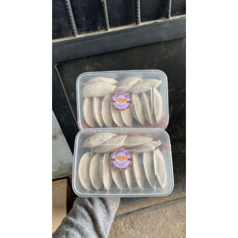 

Cireng isi ayam suwir isi 12pcs/box, cireng isi lezat
