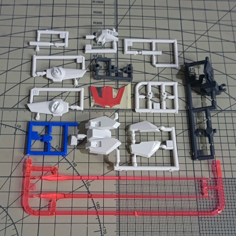 BANDAI HGBF 1/144 GUNPLA HG STAR BUILD STRIKE GUNDAM PART PARTS WAIST & WEAPON BEAM SABER UNIT