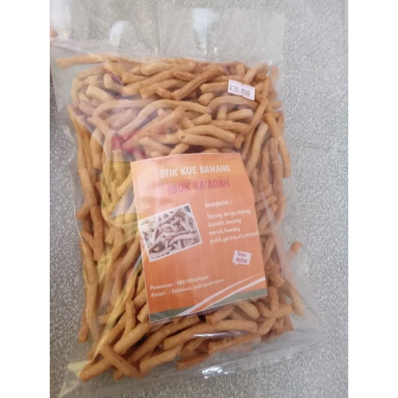 

Kue Bawang Stik Khas Padang