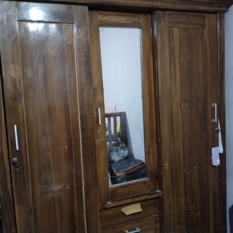 lemari jati 3 pintu
