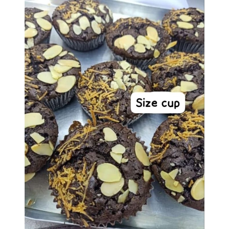 

fudgy brownies cupcake