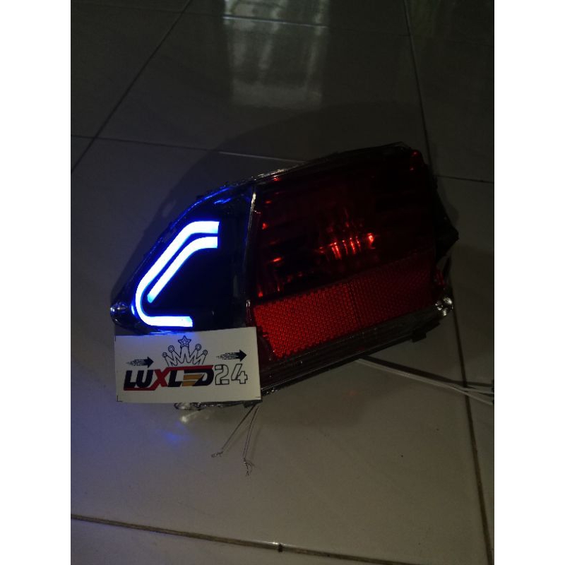 Variasi lampu sein belakang mio smile, sporty warna biru