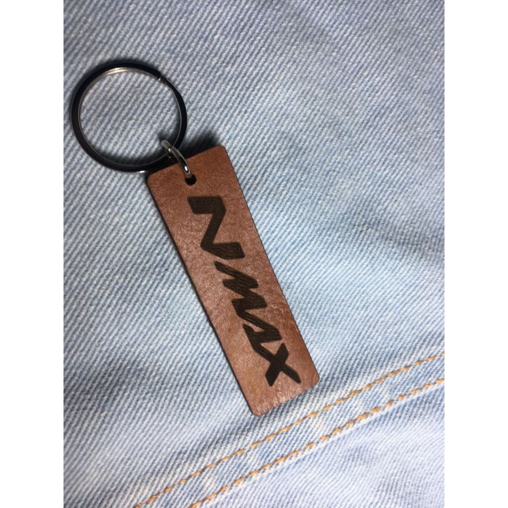 Aksesories gantungan Kunci yamaha NMAX bahan kulit sapi asli