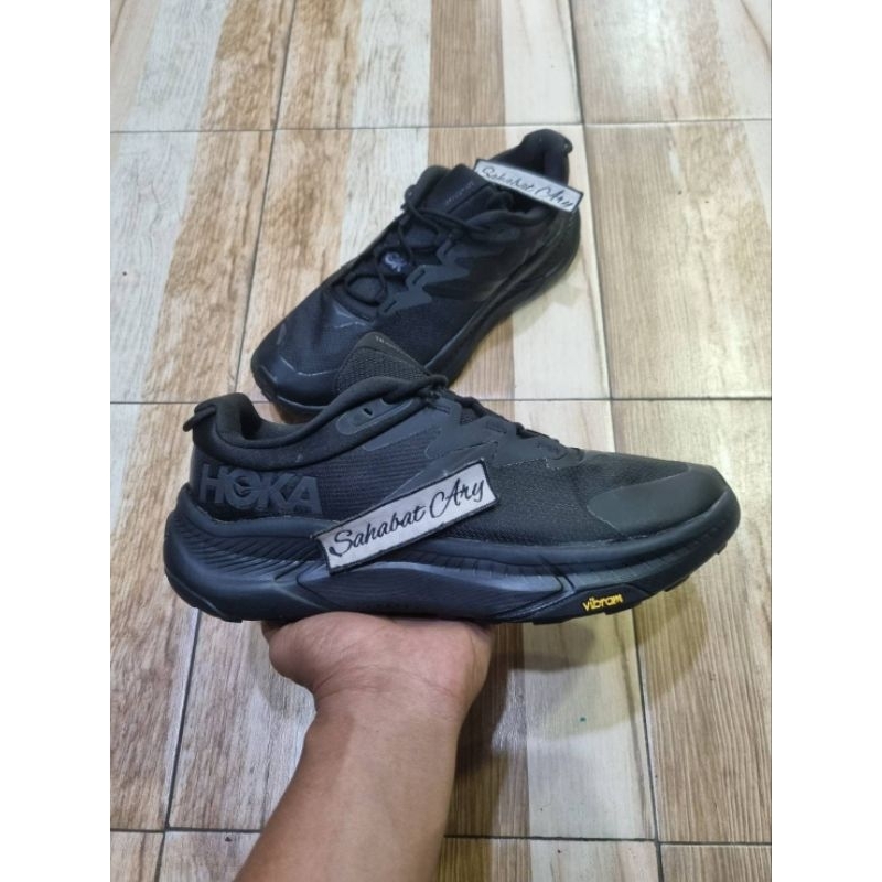Sepatu Hoka One One Transport Black