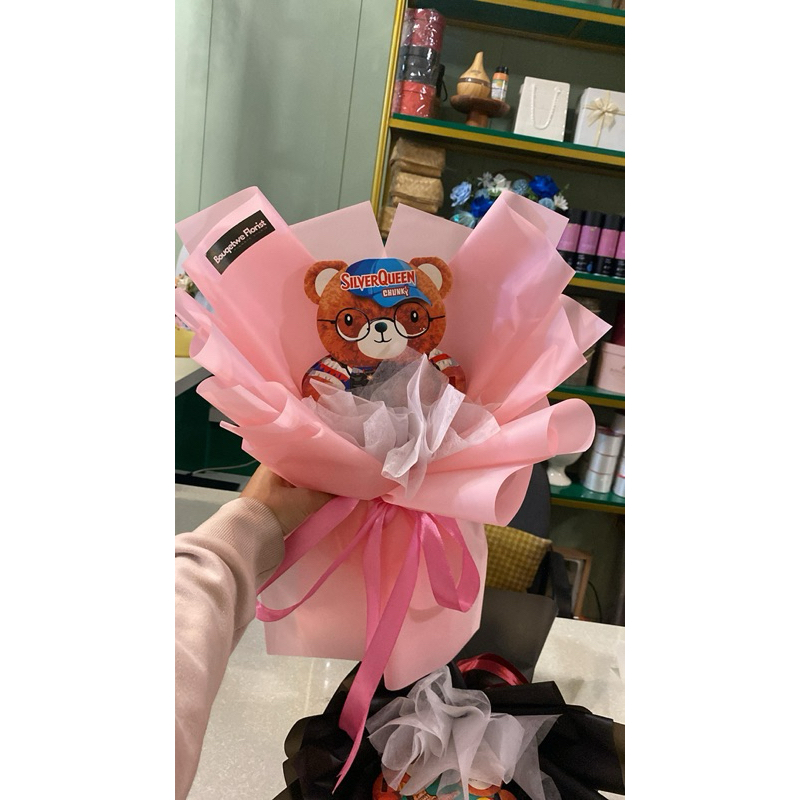 

Navi_Lezatoz Silverqueen Chunky Cashew Special Valentine Edition Isi 3 @30Gr (Beruang Dikirim