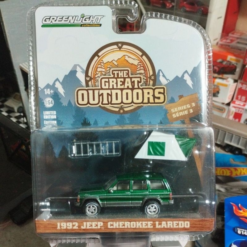 Greenlight 1992 Jeep Cherokee Laredo The Great Outdoors